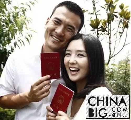 何洁与赫子铭结婚了吗？何洁老公赫子铭家庭背景介绍