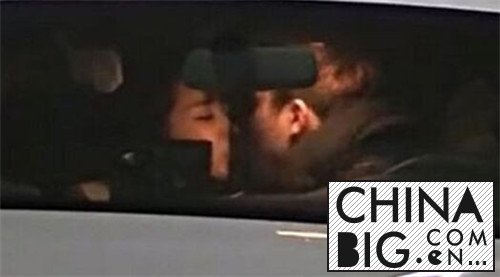 杨紫男朋友贺鹏个人资料曝光 做煤矿产业资产或过亿？