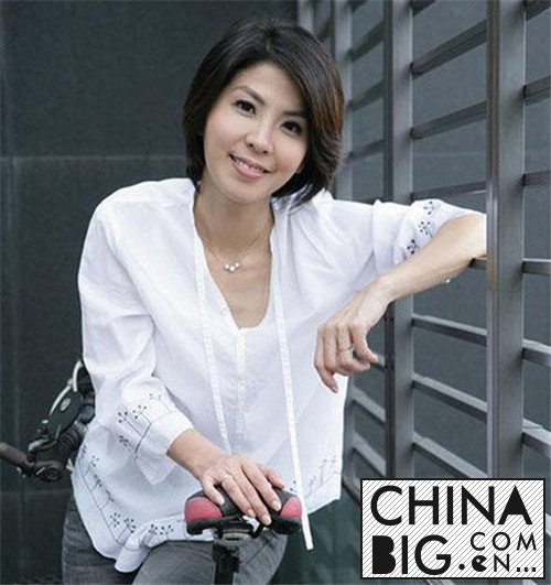 周渝民女友喻虹渊相恋4年盼速婚 揭仔仔的昔日风流情史