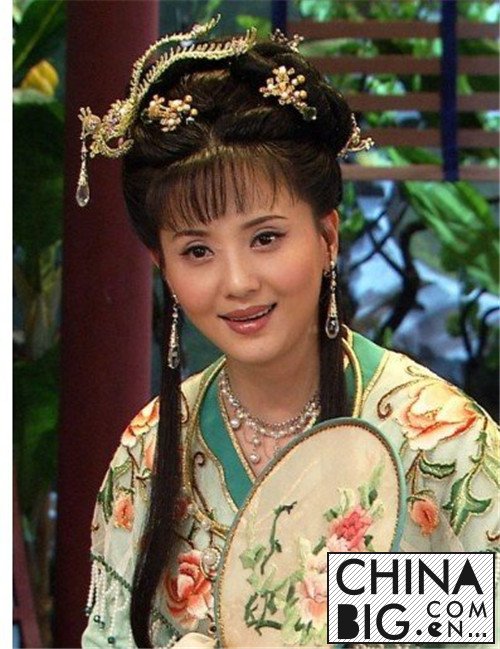 ”小白菜“陶慧敏老公怎么死的？揭其年轻时照片 也曾是个大美人