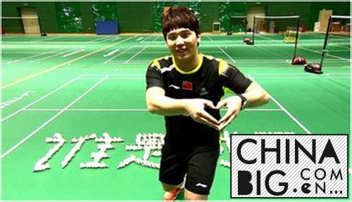 《我不是明星》吴京自曝被父亲踢飞7米 揭李永波之子李根个人资料