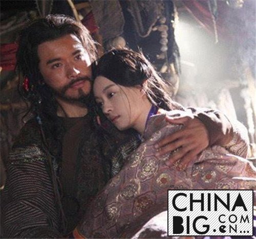 《芈月传》义渠王和芈月是什么关系？结局是什么？被芈月杀了吗？