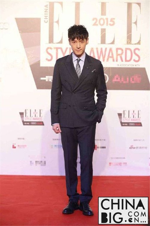 吴昕主持2015ELLE风尚大典获赞美爆了 胡歌杨幂江疏影同台不尴尬