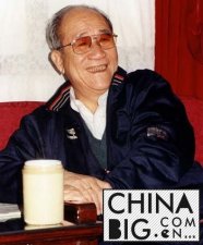 侯宝林资料背景介绍有几个徒弟? 侯宝林儿子徒