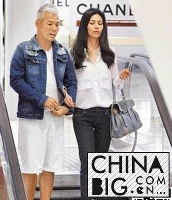 巫启贤的老婆是谁？   巫启贤老婆两女儿照片曝光