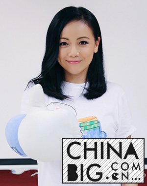 邓萃雯痴恋江华自曝做小三     邓萃雯得到江华老婆原谅了没？