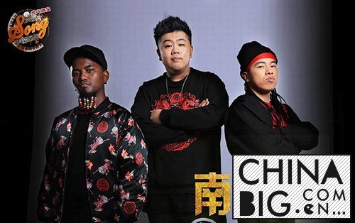 南征北战歌曲谱_南征北战组合(3)