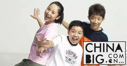 ӨӨ Ӱ