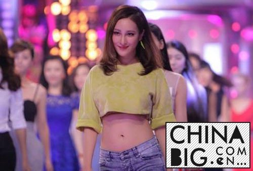 《非诚勿扰》马妮努尔为什么被赶下台？   怒骂孟非疑炒作