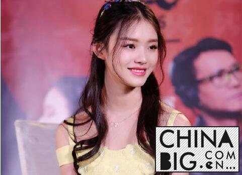费霞为什么改名叫林允？   林允的黑历史曝光