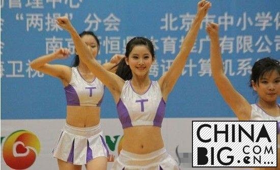 范冰冰露出腋毛照片 盘点娱乐圈有哪些女星没有刮腋毛