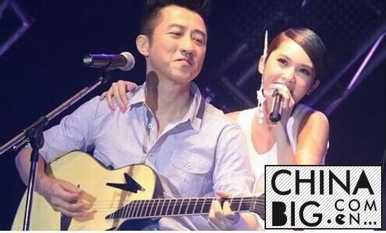 庾澄庆和伊能静为什么离婚 庾澄庆儿子多大近照曝光
