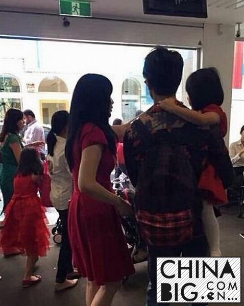 吴尊老婆林丽莹好丑生活照曝光 吴尊女儿neinei2016近照