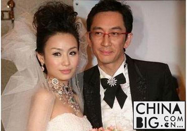 吴启华什么时候离婚的 吴启华老婆石洋子资料生活照曝光